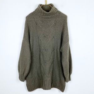 Aerie Chunky Knit Oversized Turtleneck Sweater